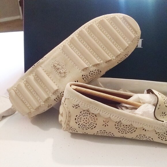 Coach Cream Crosby Driver Suede Tea Rose NIB S5.5 - Picture 8 of 12